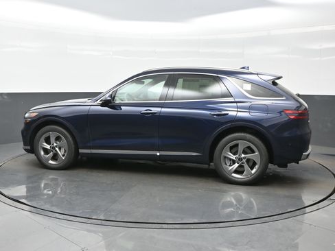 New 2026 Genesis GV70 2.5T Advanced image 3