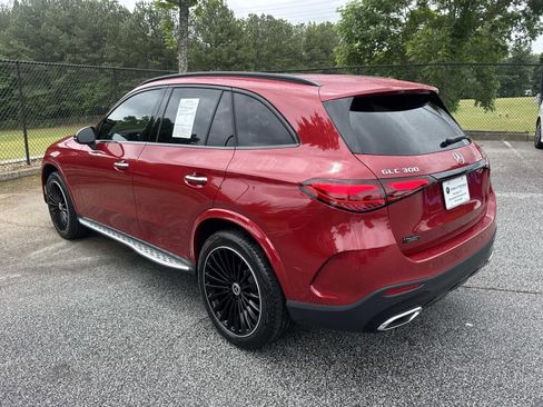 Used 2025 Mercedes-Benz GLC 300 image 5