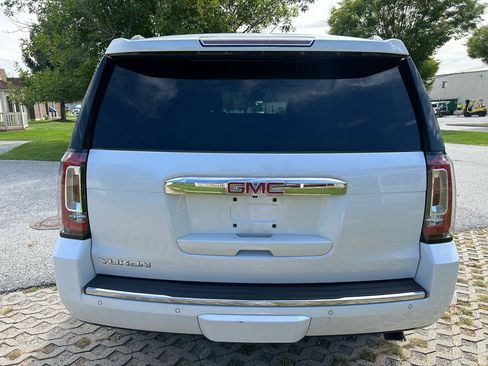 Used 2016 GMC Yukon Denali w/ Open Road Package AWD/4WD image 6