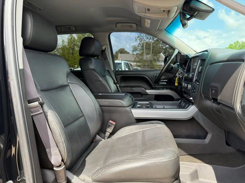Used 2015 Chevrolet Silverado 1500 LTZ Z71 w/ Midnight Edition image 21