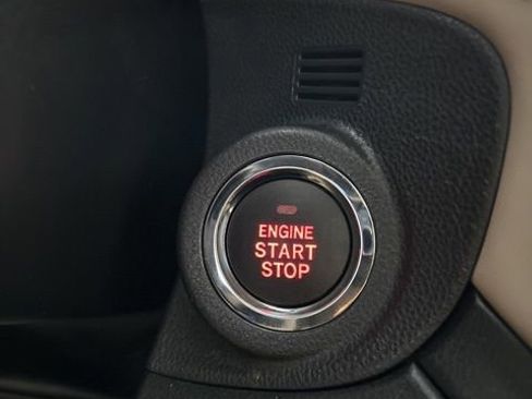 Used 2025 Subaru Outback Limited image 97