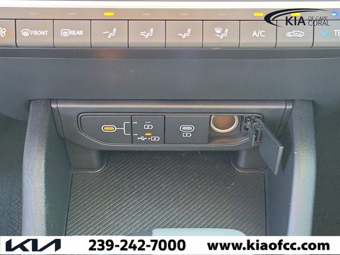 Certified 2025 Kia K4 FWD image 27