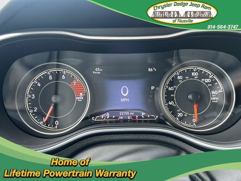 Used 2022 Jeep Cherokee Trailhawk AWD/4WD image 23
