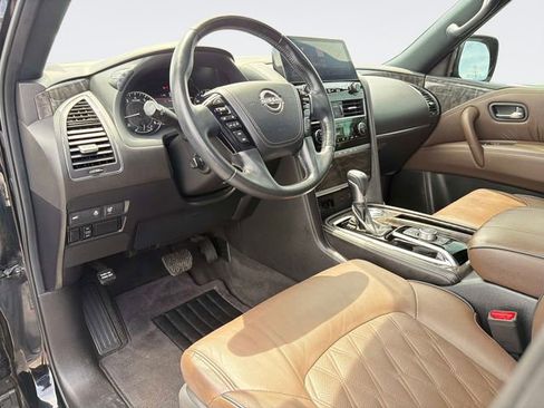 Used 2021 Nissan Armada Platinum w/ Captain's Chairs Package RWD image 27