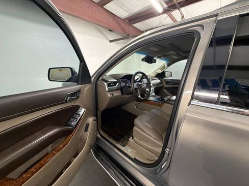 Used 2017 Chevrolet Tahoe Premier RWD image 10