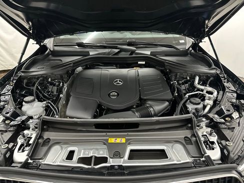New 2026 Mercedes-Benz GLC 300 image 12