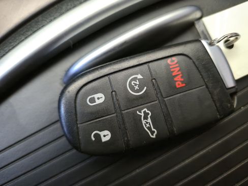 Used 2022 Dodge Charger SXT w/ Plus Group RWD image 43