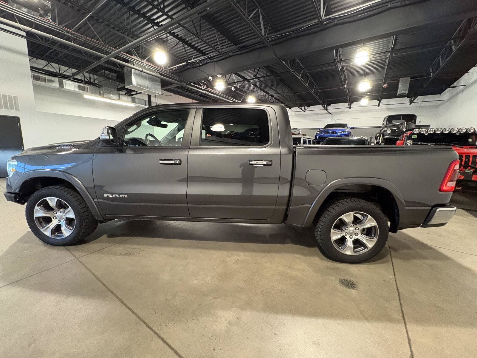 Used 2022 RAM 1500 Laramie AWD/4WD image 6