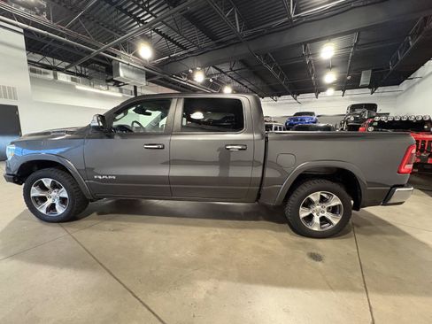 Used 2022 RAM 1500 Laramie AWD/4WD image 6