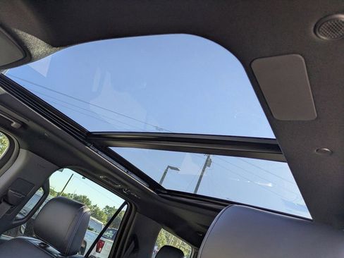 New 2025 Ford Expedition Platinum w/ Stealth Performance Package image 19