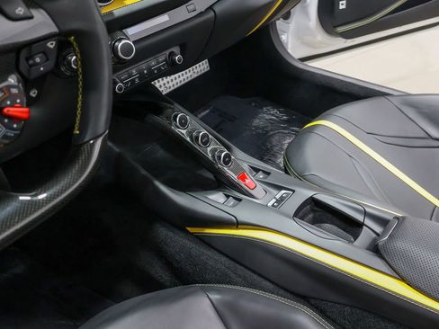 Used 2022 Ferrari 812 GTS RWD image 45
