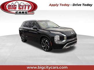 Used 2022 Mitsubishi Outlander SEL video 1