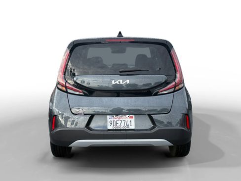 Certified 2023 Kia Soul LX image 4