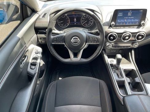 Used 2022 Nissan Sentra SR w/ Electronics Package FWD image 6