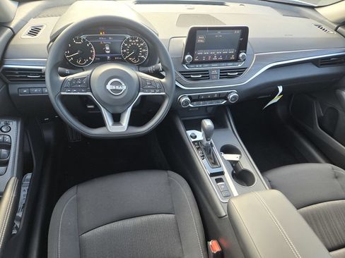 New 2026 Nissan Altima 2.5 SV AWD/4WD image 10
