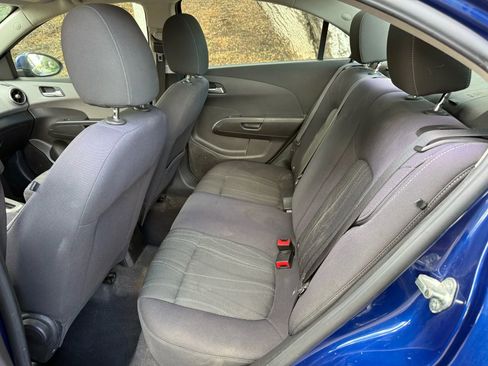 Used 2013 Chevrolet Sonic LT image 12