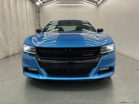 Used 2023 Dodge Charger SXT w/ Plus Group RWD image 3