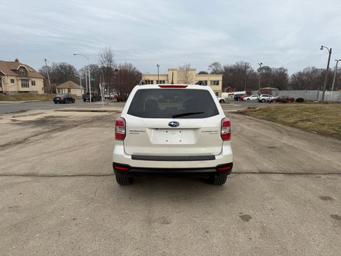 Used 2015 Subaru Forester 2.5i Premium w/ All-Weather Package image 6