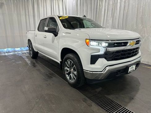 New 2026 Chevrolet Silverado 1500 LT AWD/4WD image 3