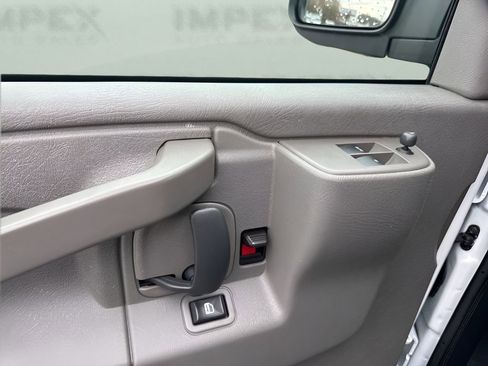 Used 2024 Chevrolet Express 2500 w/ Driver Convenience Package image 19