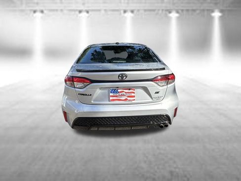 Used 2021 Toyota Corolla SE FWD image 5