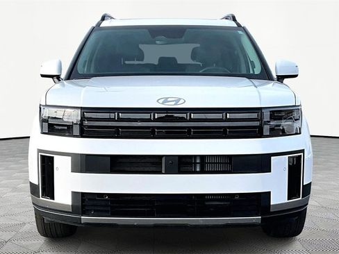 Used 2025 Hyundai Santa Fe Limited image 3