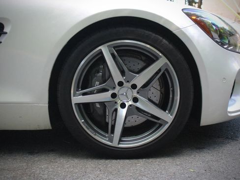 Used 2017 Mercedes-Benz AMG GT Coupe image 48