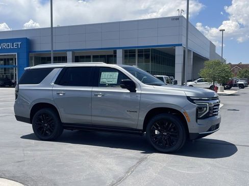 Used 2025 Chevrolet Tahoe Premier image 12