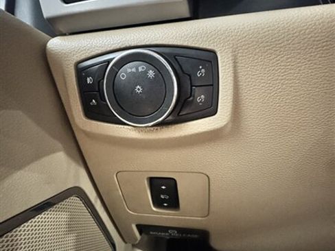 Used 2017 Ford F250 Lariat w/ Lariat Value Package AWD/4WD image 16