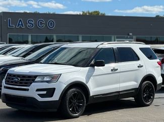 Used 2017 Ford Explorer 4WD 360° Tour