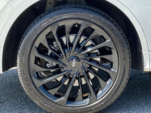 Certified 2023 Lincoln Aviator Black Label AWD/4WD image 26