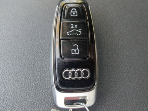 Used 2025 Audi Q7 3.0T Premium Plus image 32