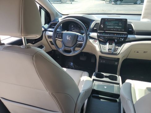 Used 2025 Honda Odyssey EX-L image 16