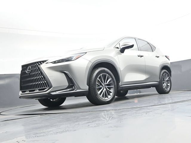 Used 2025 Lexus NX 350 AWD w/ Accessory Package (2T) image 37