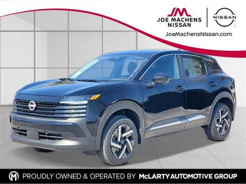 New 2026 Nissan Kicks SV image 1