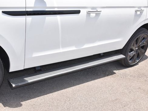New 2027 Lincoln Navigator Black Label AWD/4WD image 43