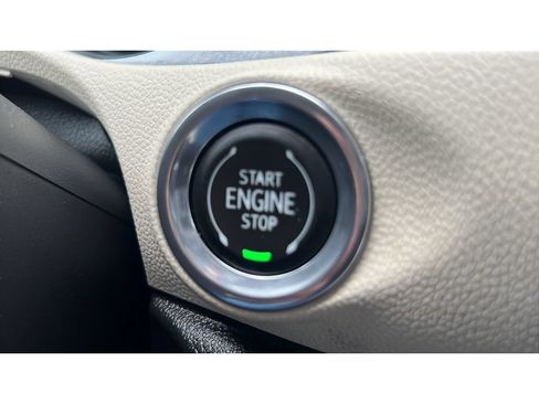 Certified 2020 Buick Encore GX Preferred w/ Cold Weather Comfort Package AWD/4WD image 21