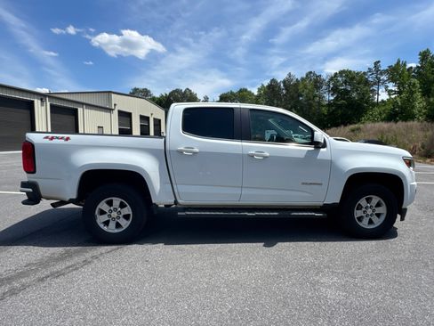 Used 2019 Chevrolet Colorado W/T w/ WT Convenience Package AWD/4WD image 4