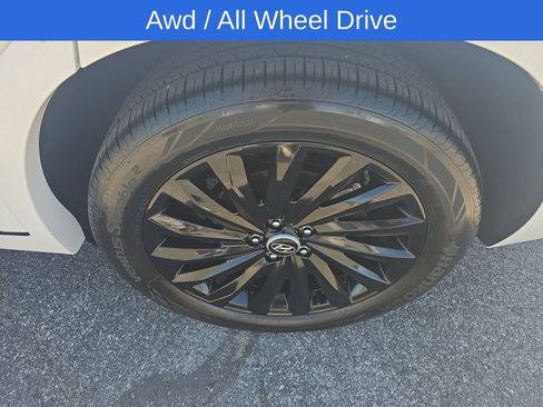 Used 2024 Hyundai Palisade Calligraphy AWD/4WD image 11