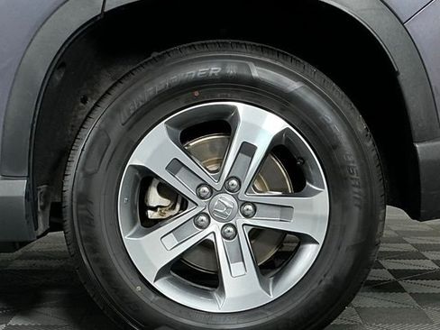 Used 2024 Honda Pilot EX-L image 10