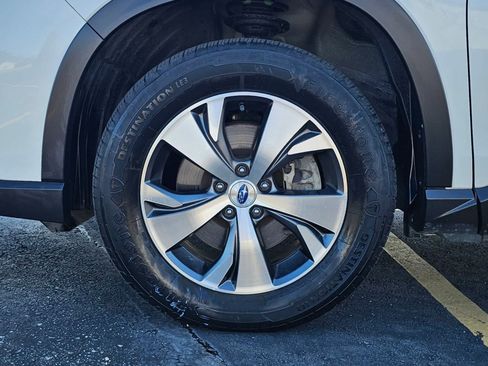 Used 2023 Subaru Ascent Premium AWD/4WD image 8