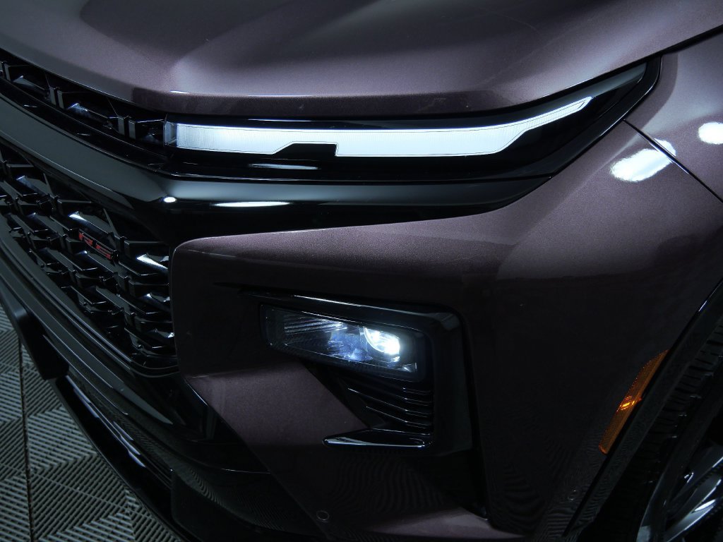 Used 2025 Chevrolet Traverse RS AWD/4WD image 10