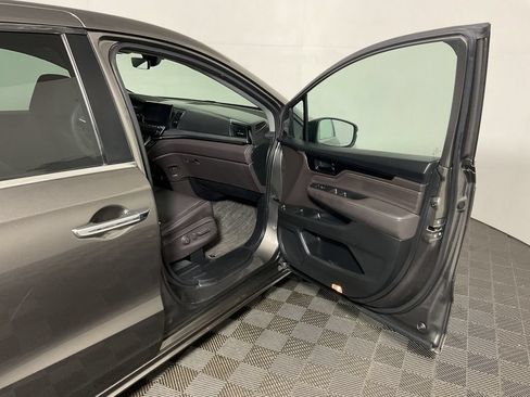 Used 2022 Honda Odyssey Touring image 35