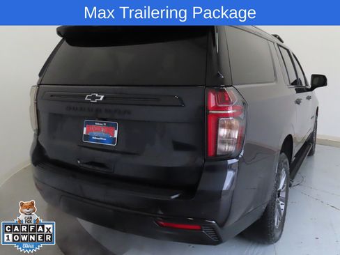 Used 2023 Chevrolet Suburban Z71 w/ Luxury Package image 4