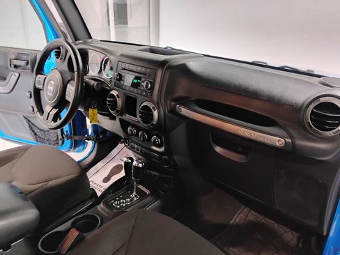 Used 2015 Jeep Wrangler Sport AWD/4WD image 52