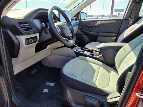 New 2026 Ford Escape Active w/ Tech Pack #1 FWD image 5