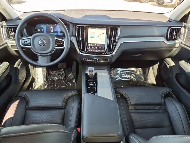 Certified 2025 Volvo V60 B5 Cross Country Ultra AWD/4WD image 23