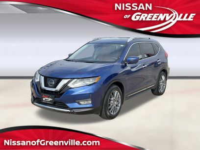 Used 2017 Nissan Rogue SL w/ SL Premium Package
