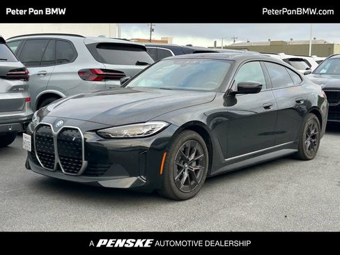 Used 2023 BMW i4 eDrive40 w/ Premium Package RWD image 1