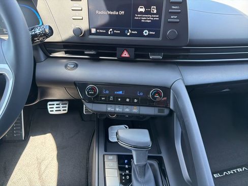 New 2026 Hyundai Elantra Sport FWD image 34